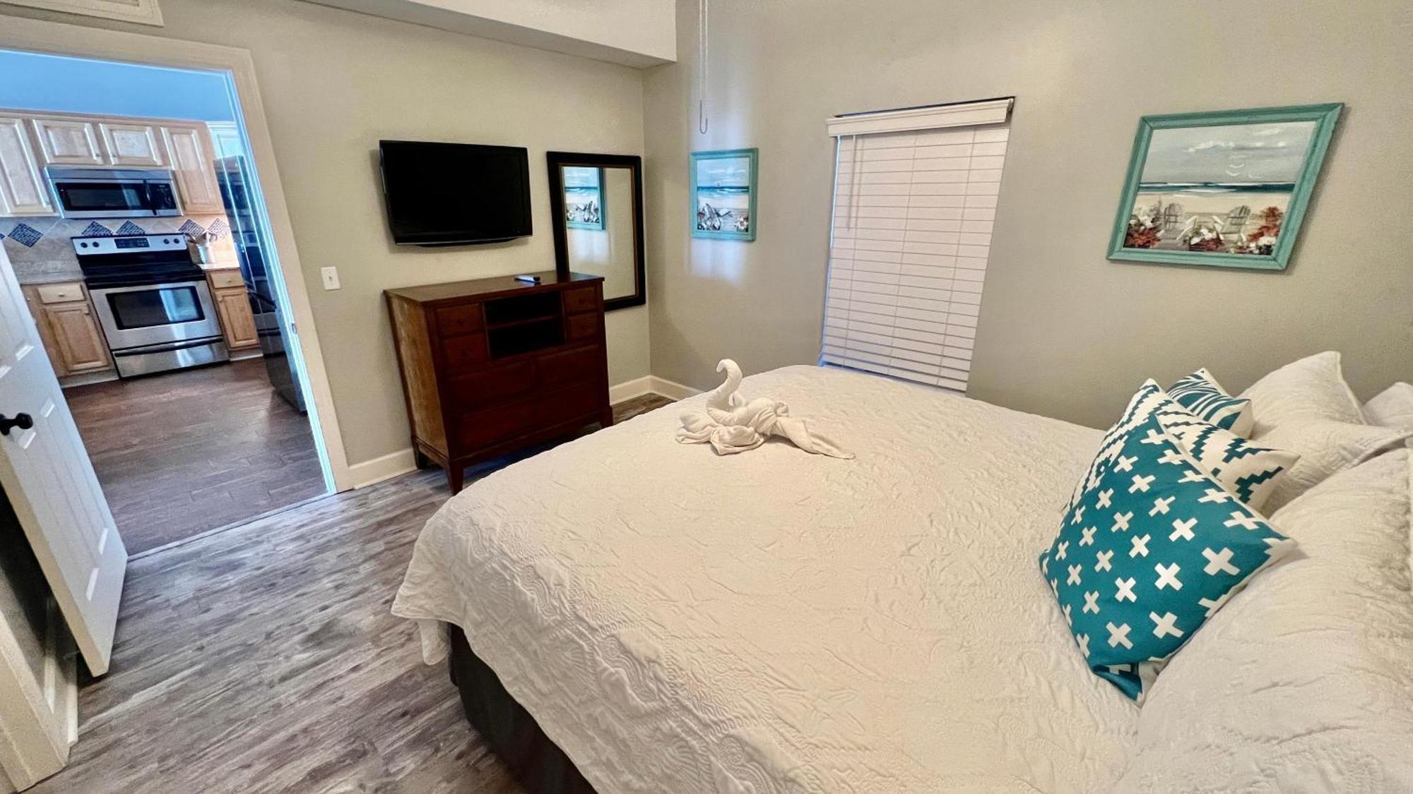 Tropic Winds 1609 Holiday home